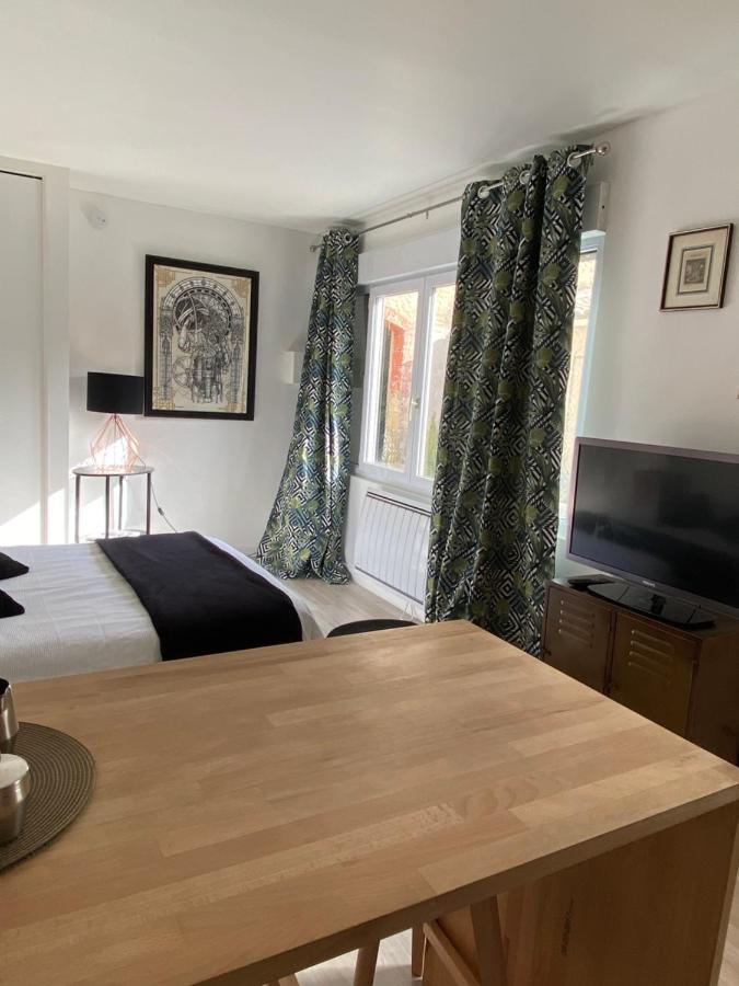 Studio Climatise Dans Un Ancien Domaine Viticole Montpellier Kültér fotó